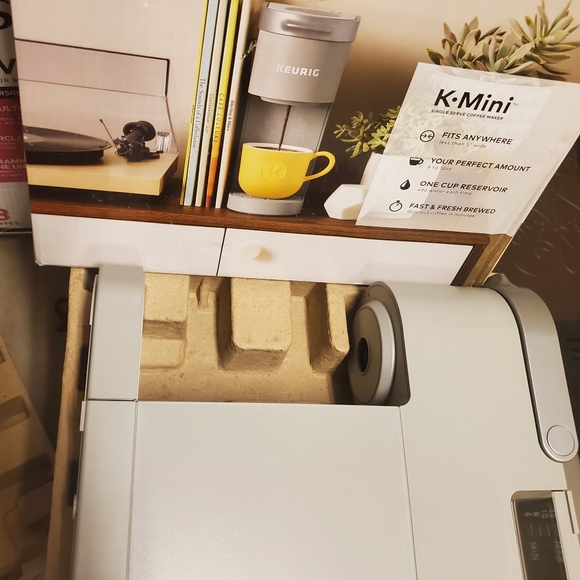 SOLD Coffee maker - Picture 4 of 4